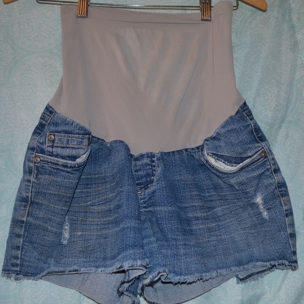 Motherhood Maternity Distressed Shorts- Medium